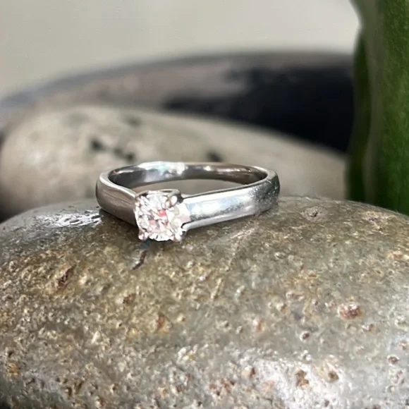 1/3 carat diamond ring
